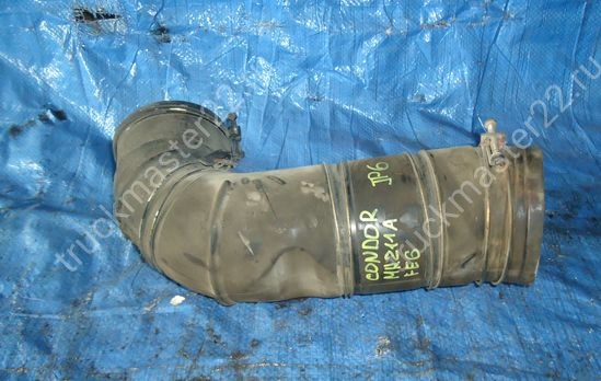 патрубок воздухозаборника